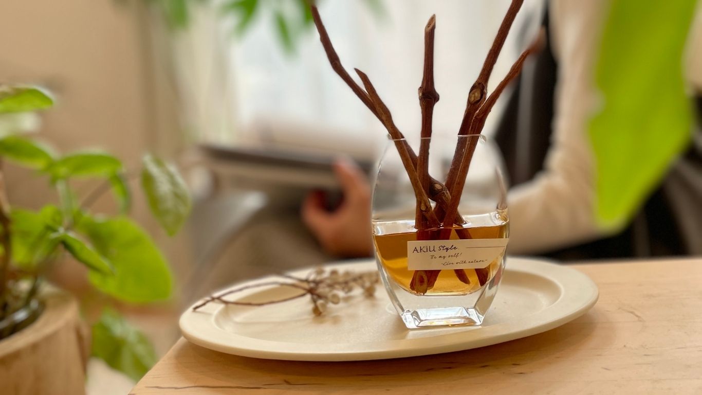 天然精油を使ったリードディフューザー AKIU 60ml